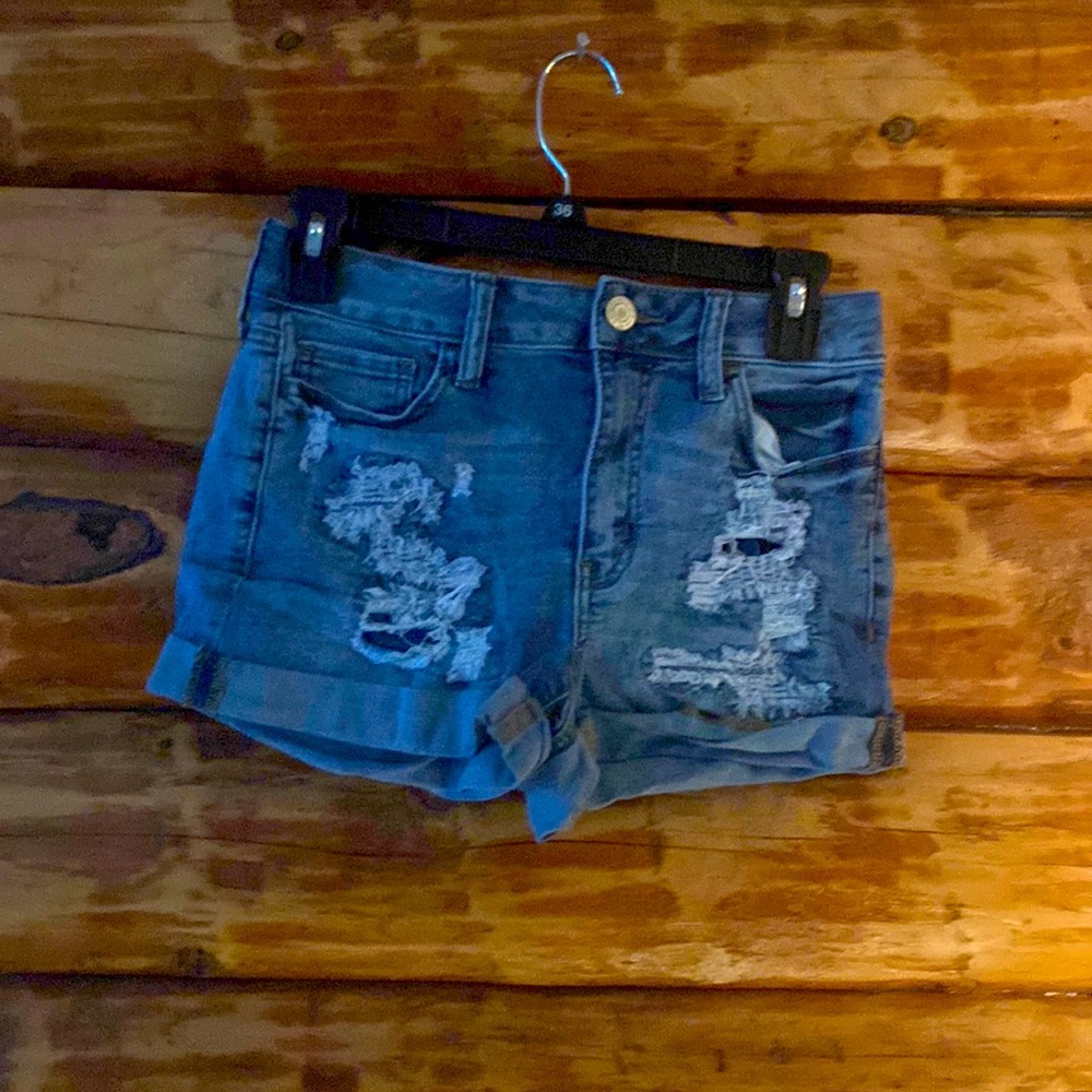 So size 5 juniors Jean shorts